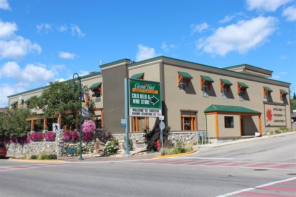 Creston Hotel & Suites Exterior photo